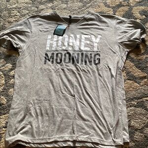 Gray Honey Morning Short Sleeve Tee